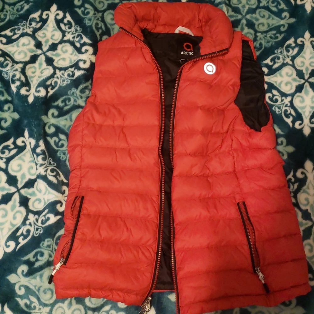 Arctica puffy vest